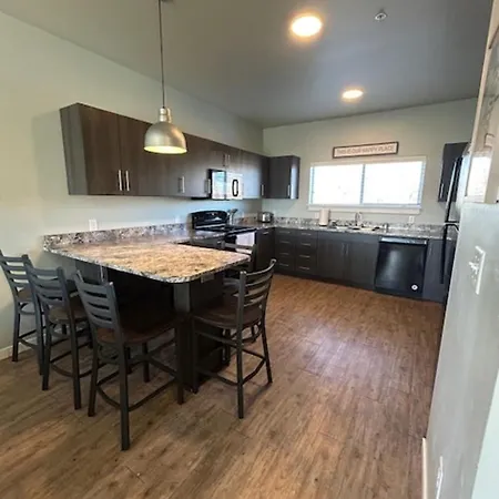 Bringham'S Mill Apartments Perfect For Groups Full Kitchen Gym And Free Parking Rexburg Exterior photo