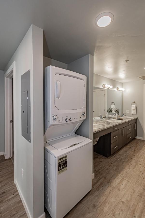 Bringham's Mill Perfect For Groups Full Kitchen Gym And Free Parking * Rexburg