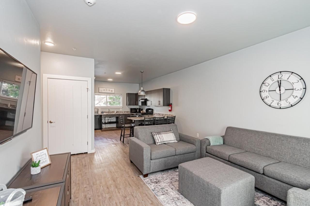 Bringham's Mill Perfect For Groups Full Kitchen Gym And Free Parking Rexburg